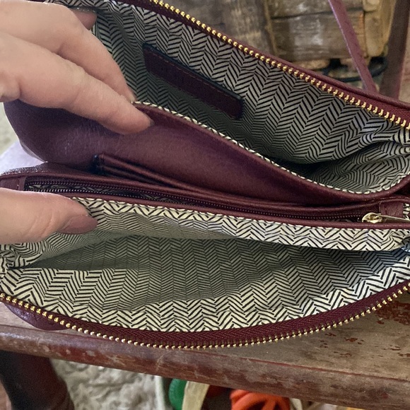 Vegan Jen & Co Purse Crossbody maroon - Picture 2 of 5